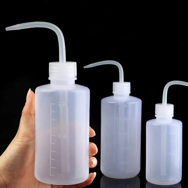 250/500mL Plastic Squeeze Bottle Curved Nozzle Water Bottle Transparent with Scale Cleaning Succulent Plants Watering Tool