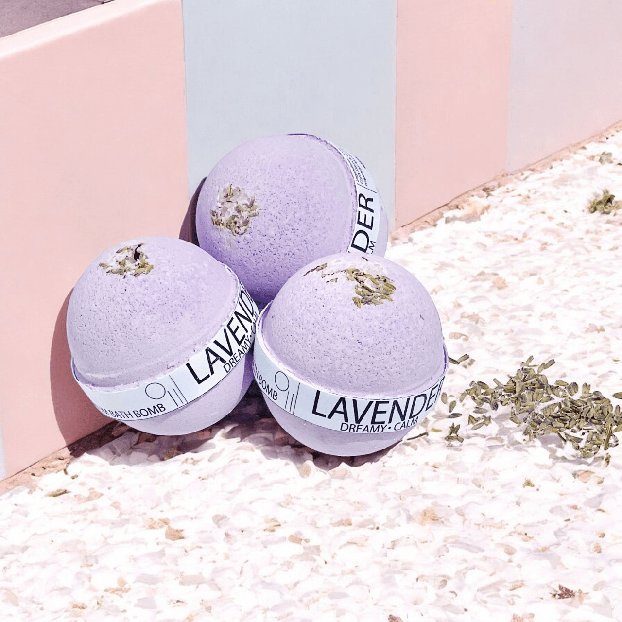 Dreamy and Calm Lavender Large Bath Bomb - 8oz - Shemen Beauty